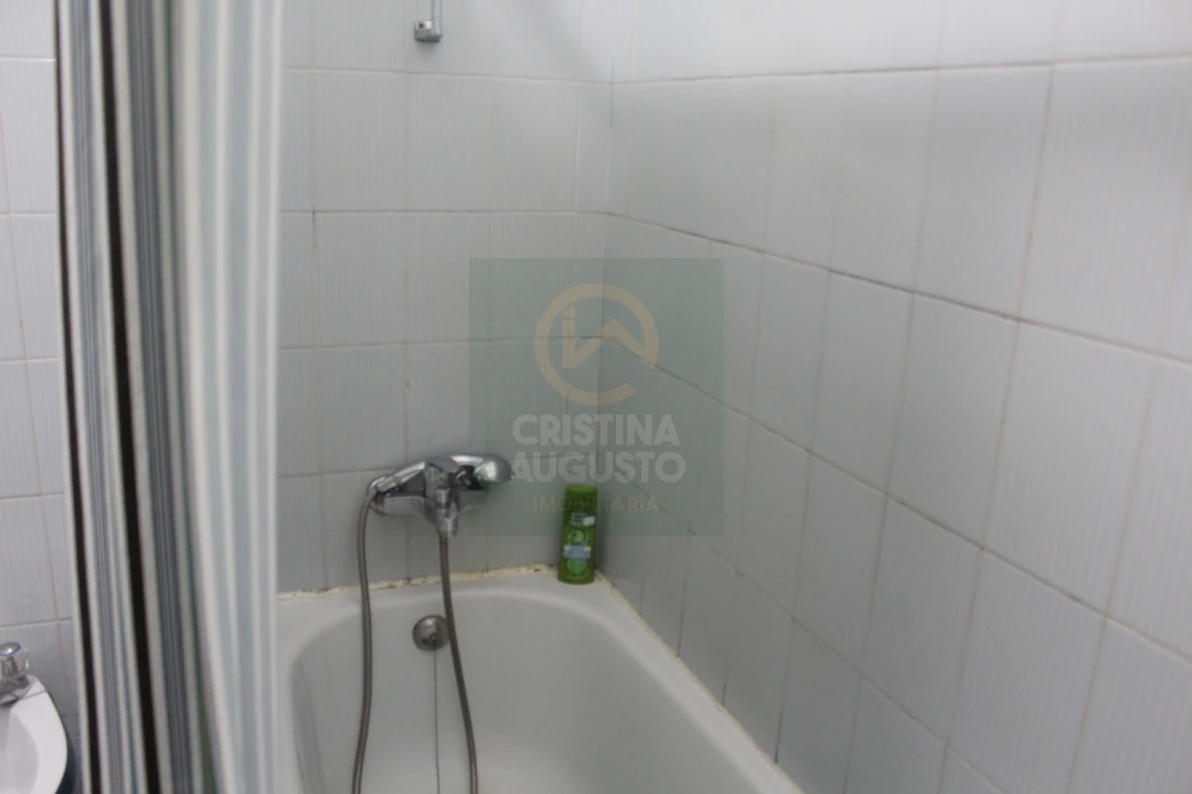 Apartamento T3 para Venda em Castelo Branco Foto 17