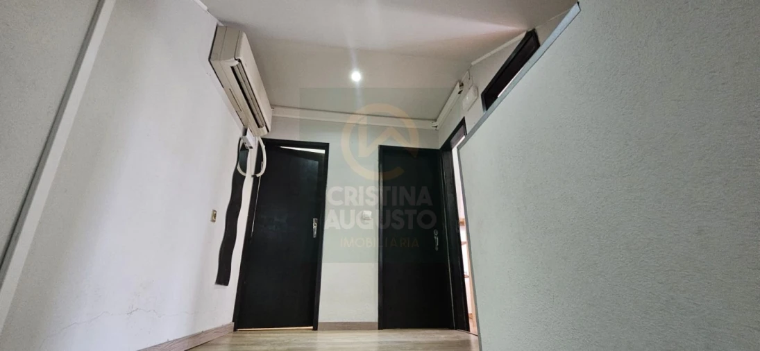 Moradia T3 para Venda em Póvoa de Rio de Moinhos e Cafede Foto 16