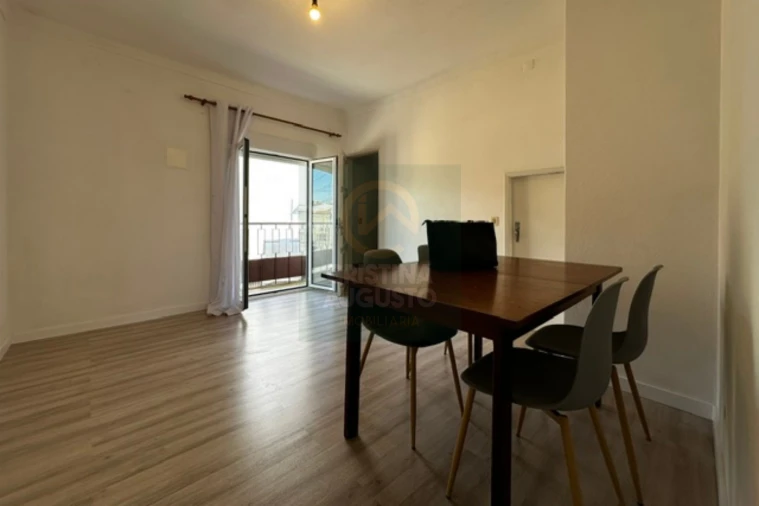 Moradia T3 para Venda em Póvoa de Rio de Moinhos e Cafede Foto 30