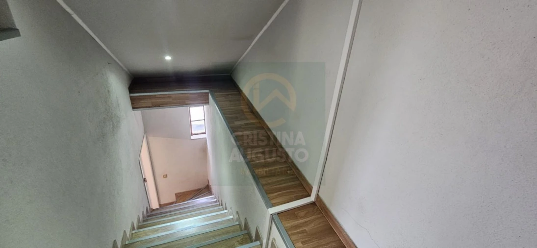 Moradia T3 para Venda em Póvoa de Rio de Moinhos e Cafede Foto 28