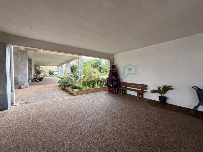 Apartamento T1 para Arrendamento em Paranhos Foto 5