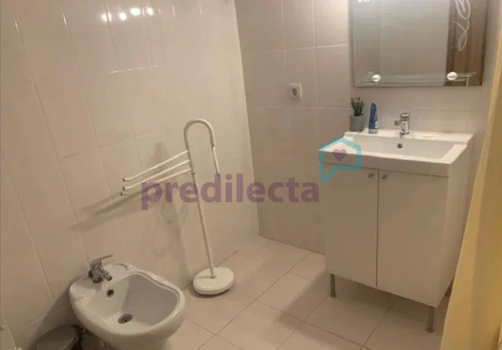 Apartamento T1 para Arrendamento em Paranhos Foto 15