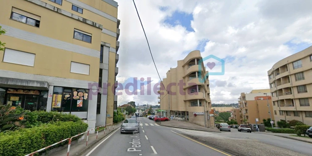 Apartamento T2 para Arrendamento em Rio Tinto Foto 17