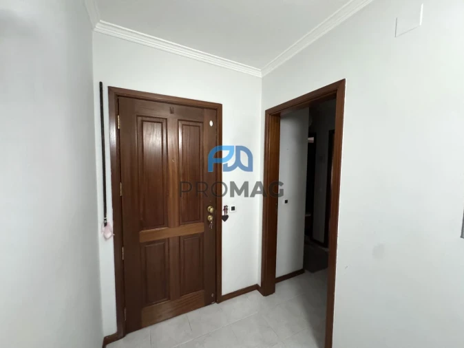 Apartamento T2 para Venda em Gulpilhares e Valadares Foto 16