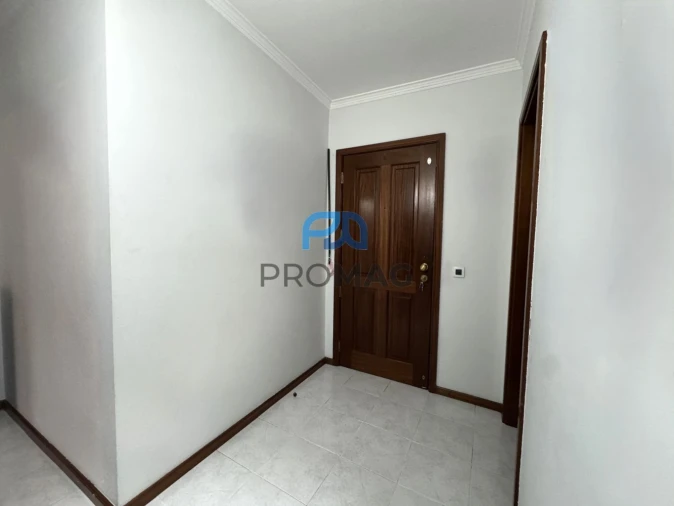 Apartamento T2 para Venda em Gulpilhares e Valadares Foto 17