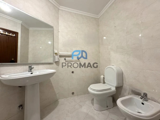 Apartamento T2 para Venda em Gulpilhares e Valadares Foto 48