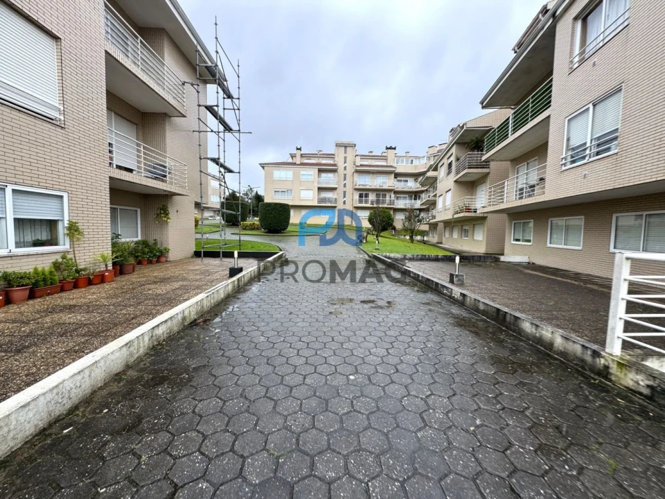 Apartamento T2 para Venda em Gulpilhares e Valadares Foto 59