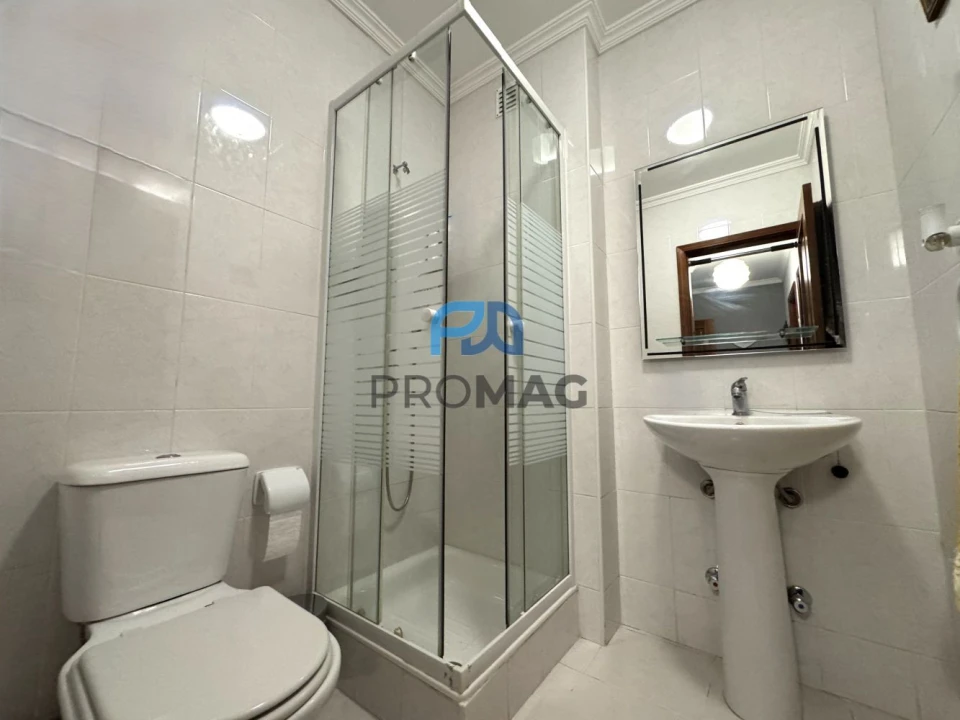 Apartamento T2 para Venda em Gulpilhares e Valadares Foto 38