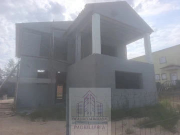 Moradia T3 para Venda em Oliveira do Hospital e São Paio de Gramaços