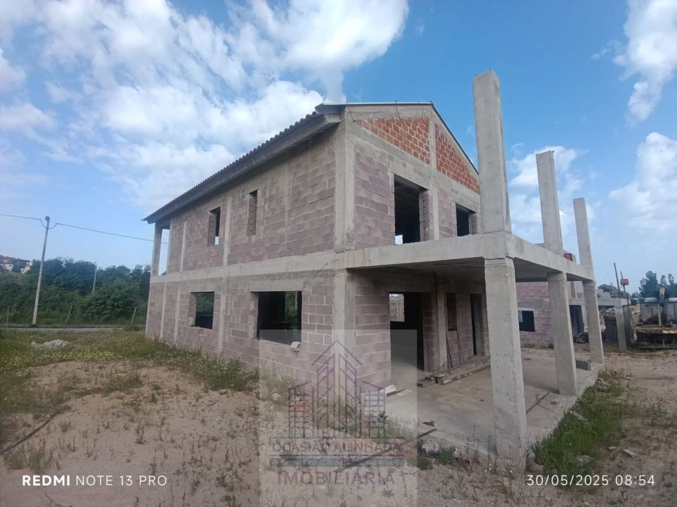 Moradia T3 para Venda em Oliveira do Hospital e São Paio de Gramaços Foto 10