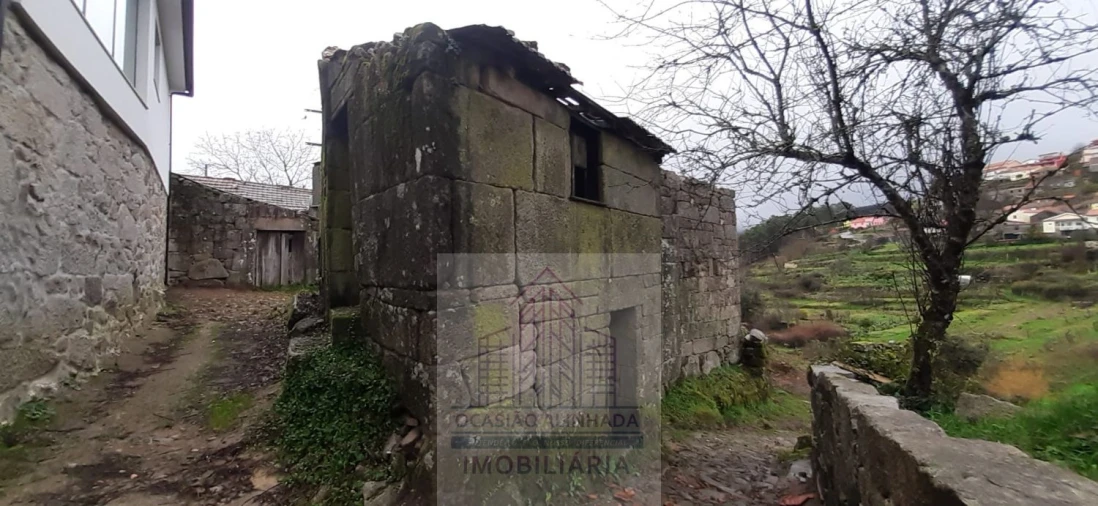 Moradia T2 para Venda em Castro Daire Foto 26