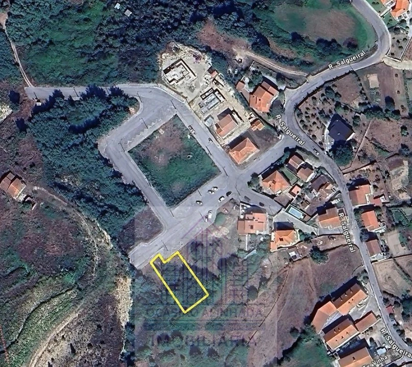 Terreno para Venda em Oliveira do Hospital e São Paio de Gramaços Foto 2