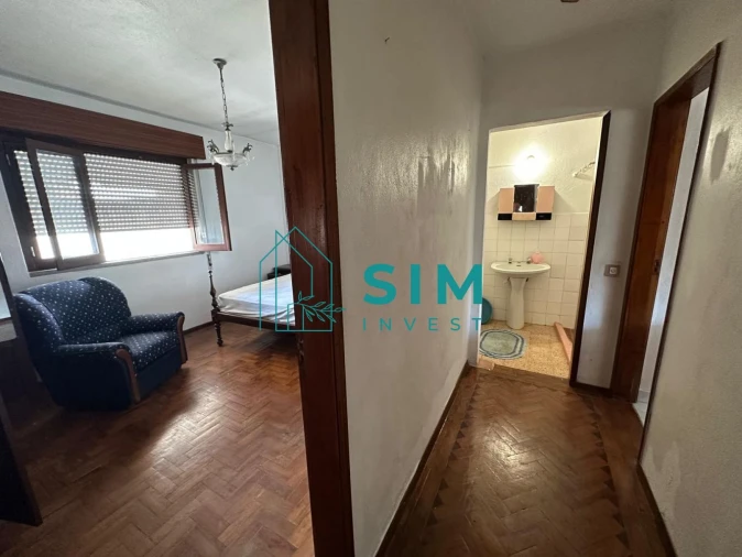 Moradia T1 para Venda em Azoia de Cima e Tremês Foto 41