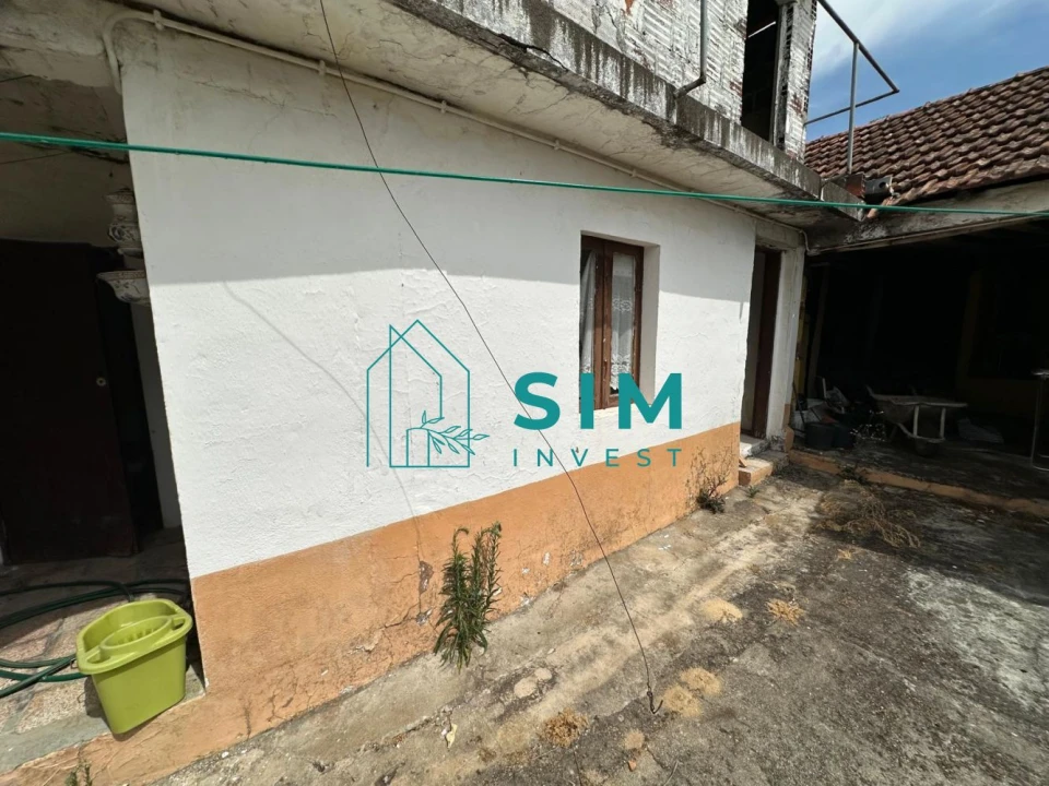 Moradia T1 para Venda em Azoia de Cima e Tremês Foto 24