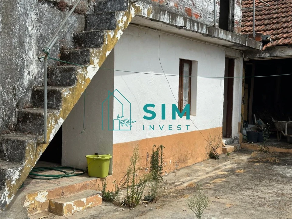 Moradia T1 para Venda em Azoia de Cima e Tremês Foto 17