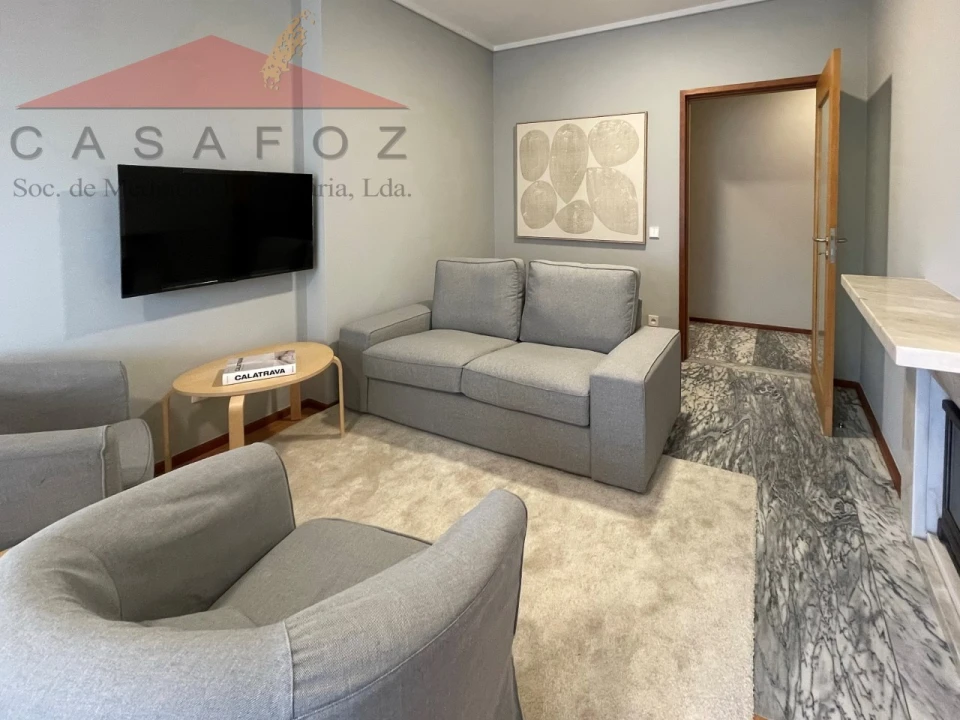 Apartamento T2 para Arrendamento em Aldoar, Foz do Douro e Nevogilde Foto 5