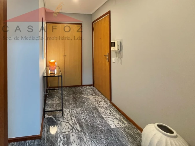 Apartamento T2 para Arrendamento em Aldoar, Foz do Douro e Nevogilde Foto 16