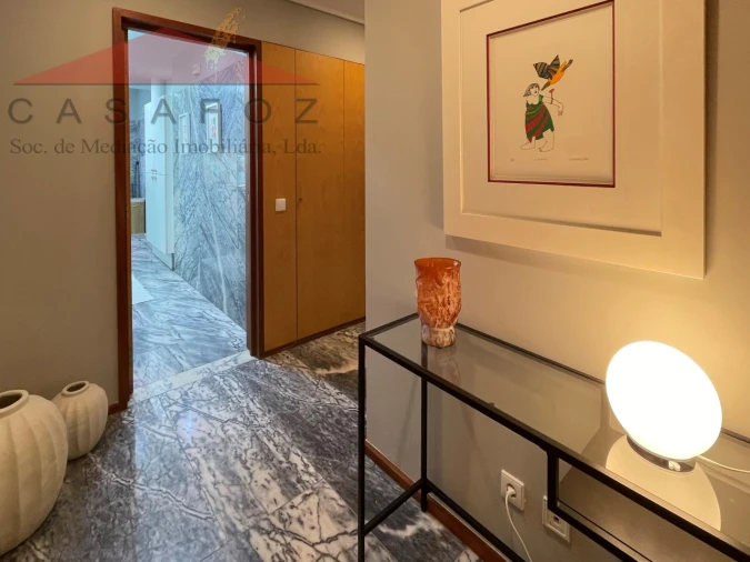 Apartamento T2 para Arrendamento em Aldoar, Foz do Douro e Nevogilde Foto 17