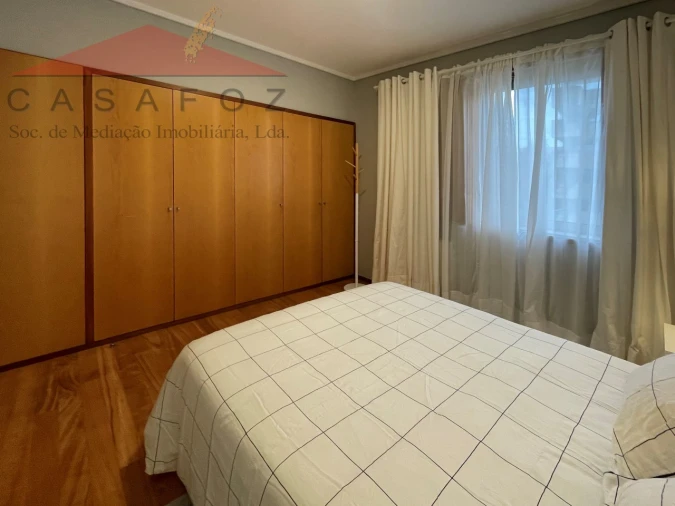 Apartamento T2 para Arrendamento em Aldoar, Foz do Douro e Nevogilde Foto 30
