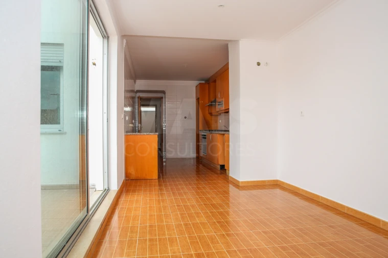 Apartamento T2 para Venda em Sobral de Monte Agraço Foto 6