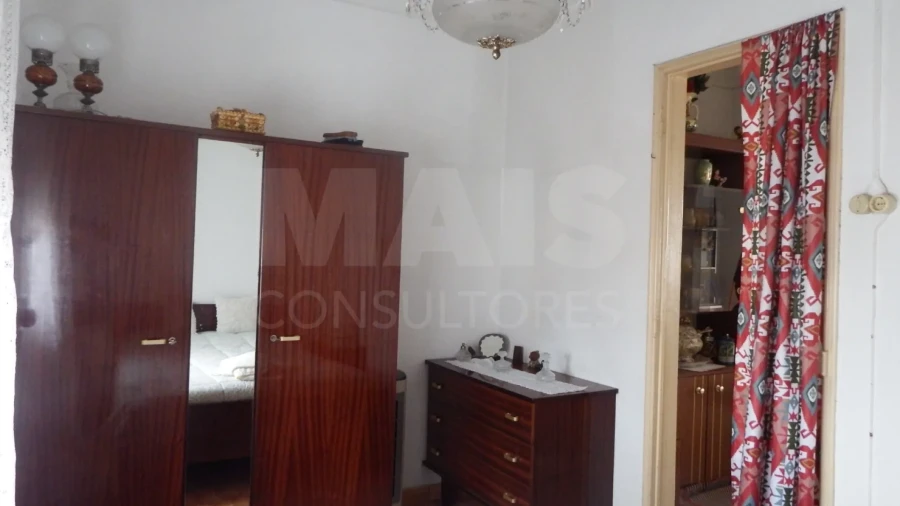 Prédio para Venda em Sacavém e Prior Velho Foto 2