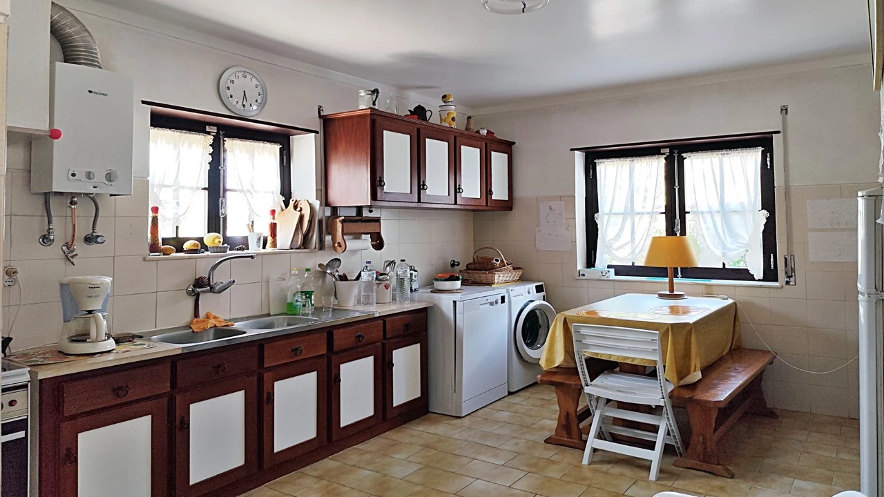 Moradia T4 para Venda em A dos Cunhados e Maceira Foto 10