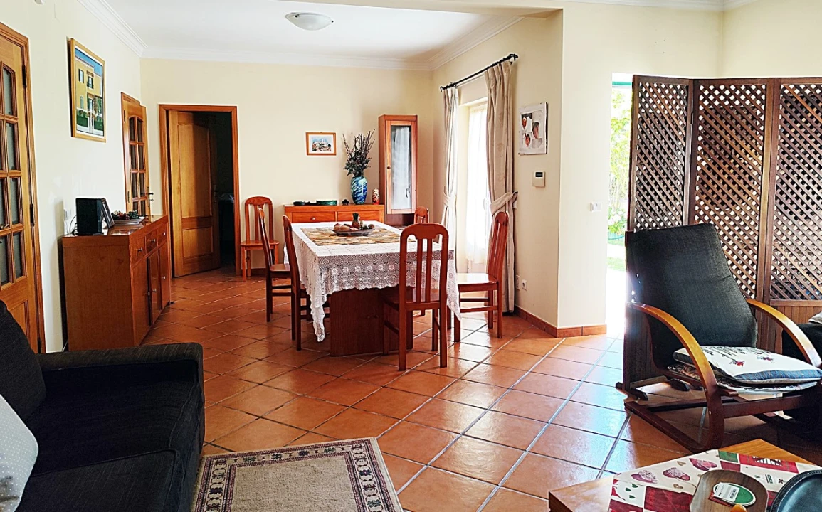 Moradia T4 para Venda em Silveira Foto 8