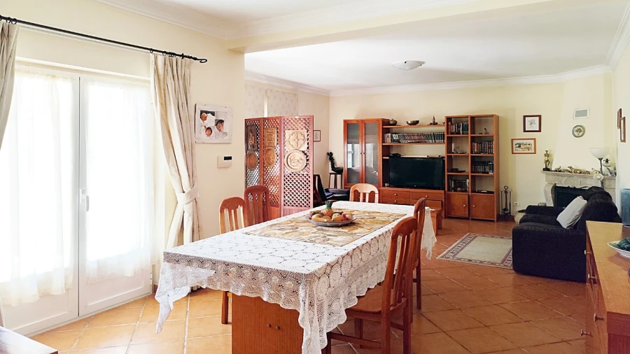 Moradia T4 para Venda em Silveira Foto 10