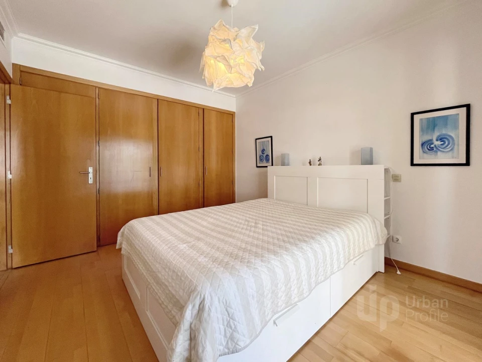 Apartamento T3 para Arrendamento em Carcavelos e Parede Foto 12