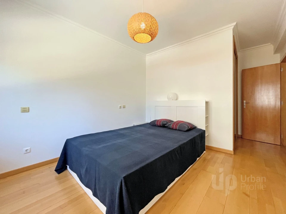 Apartamento T3 para Arrendamento em Carcavelos e Parede Foto 20