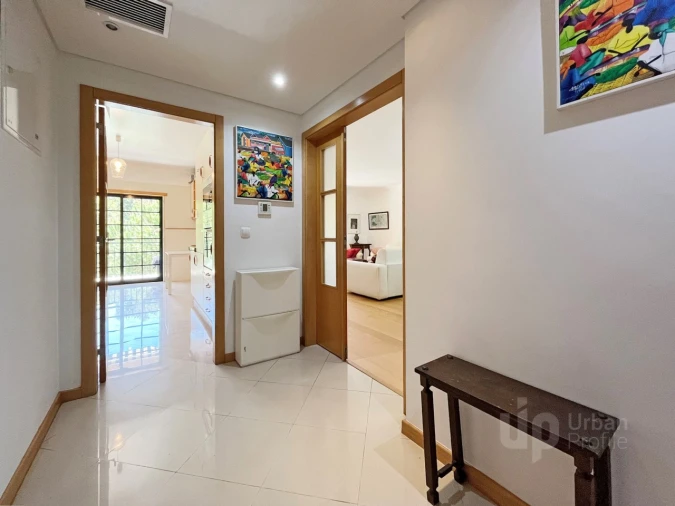 Apartamento T3 para Arrendamento em Carcavelos e Parede Foto 6