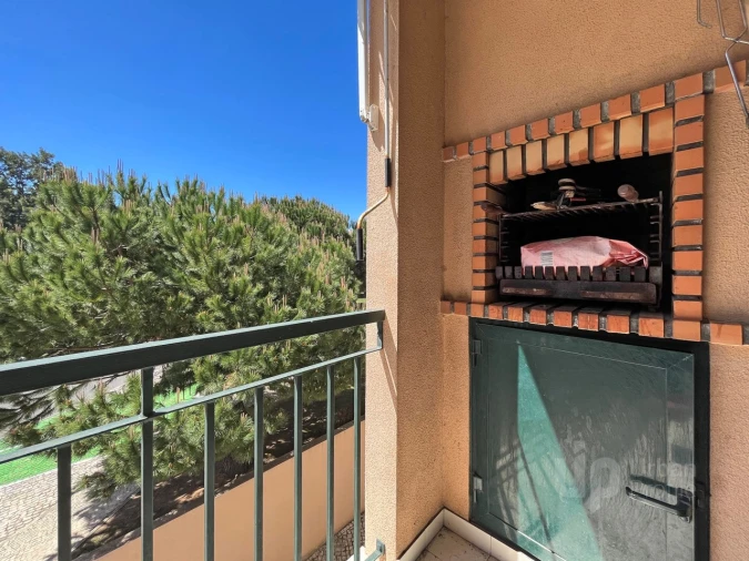 Apartamento T3 para Arrendamento em Carcavelos e Parede Foto 11