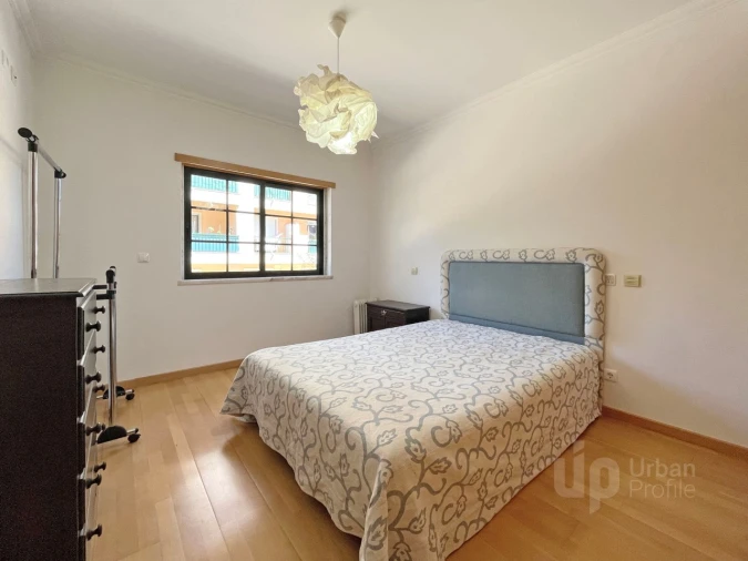 Apartamento T3 para Arrendamento em Carcavelos e Parede Foto 18