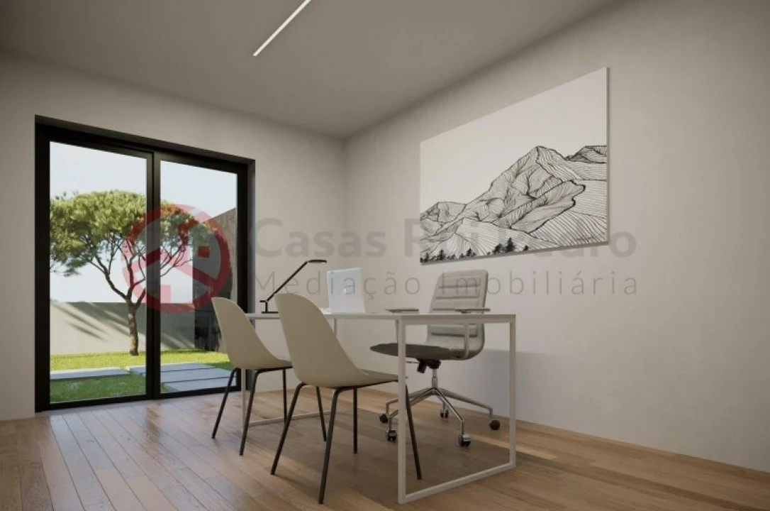 Moradia T4 para Venda em Charneca de Caparica e Sobreda Foto 16