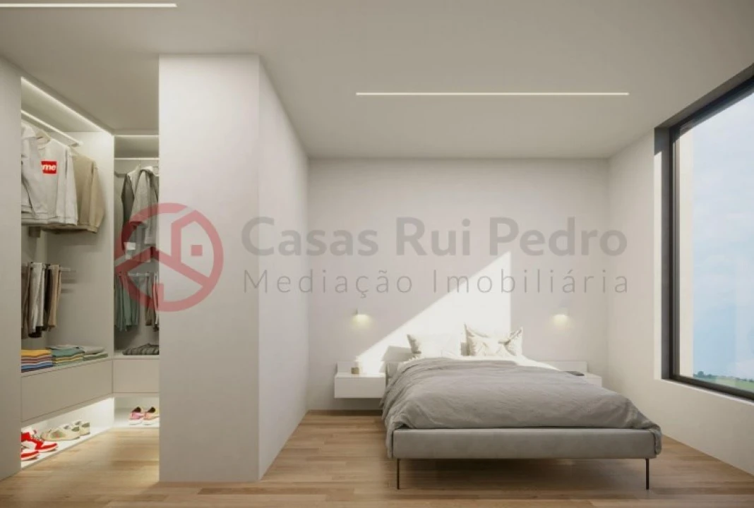 Moradia T4 para Venda em Charneca de Caparica e Sobreda Foto 19