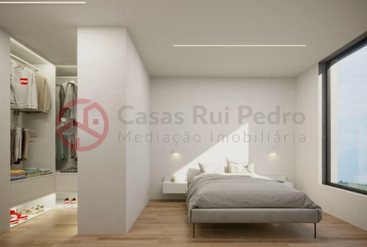 Moradia T4 para Venda em Charneca de Caparica e Sobreda Foto 19