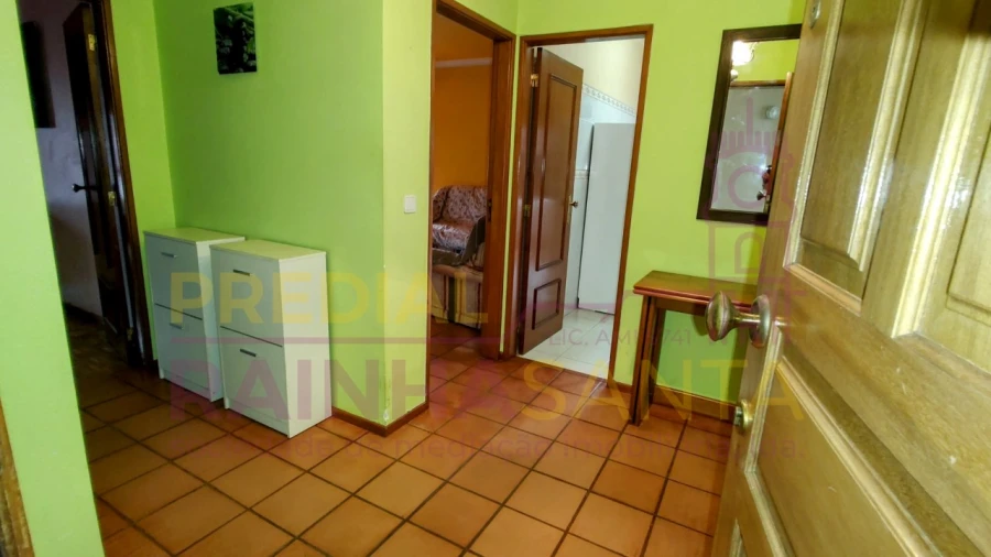 Apartamento T1 para Arrendamento em Sé Nova, Santa Cruz, Almedina e São Bartolomeu Foto 8