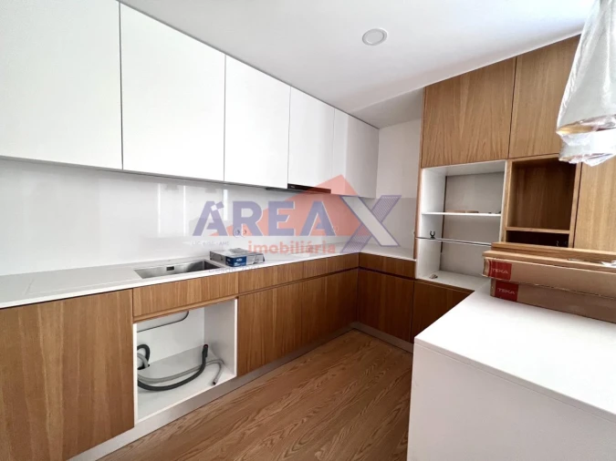 Moradia T3 para Venda em O. Azeméis, Riba-Ul, Ul, Macinhata Seixa, Madail Foto 9