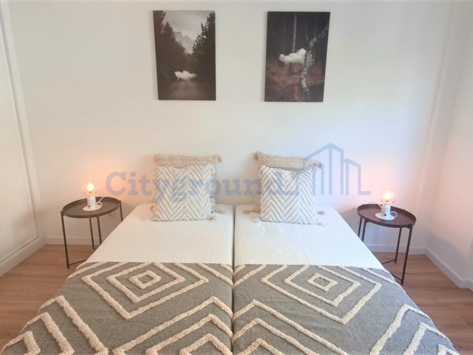 Apartamento T2 para Venda em Benfica Foto 10