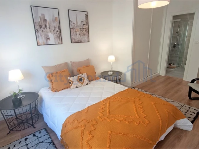 Apartamento T2 para Venda em Benfica Foto 6