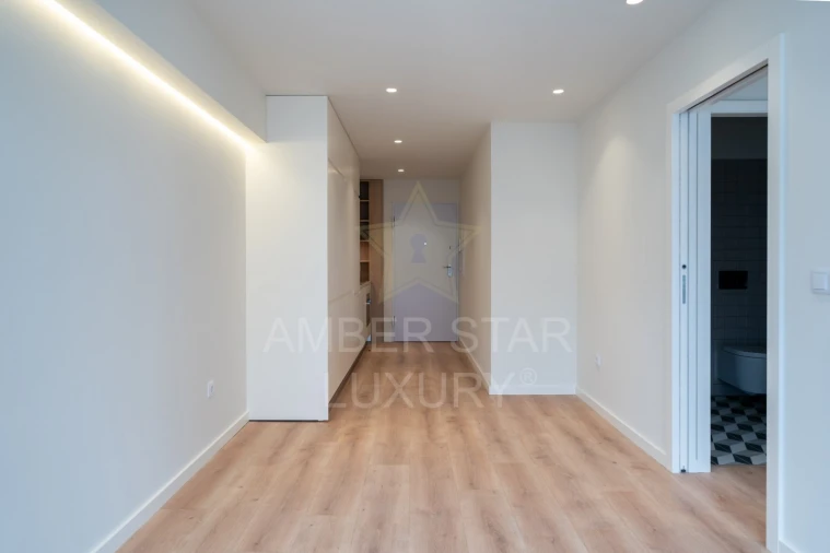 Apartamento T1 para Arrendamento em Cedofeita, Santo Ildefonso, Sé, Miragaia, São Nicolau e Vitória Foto 9