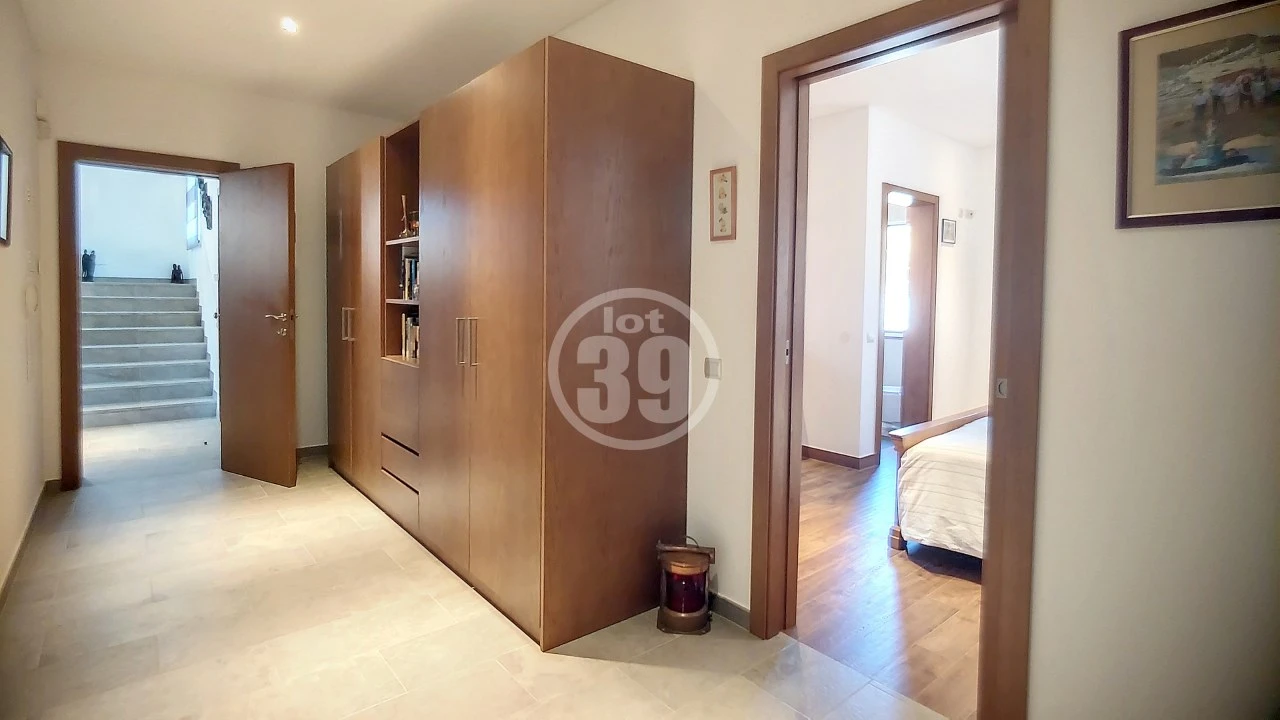 Moradia T4 para Venda em Lagos (São Sebastião e Santa Maria) Foto 20