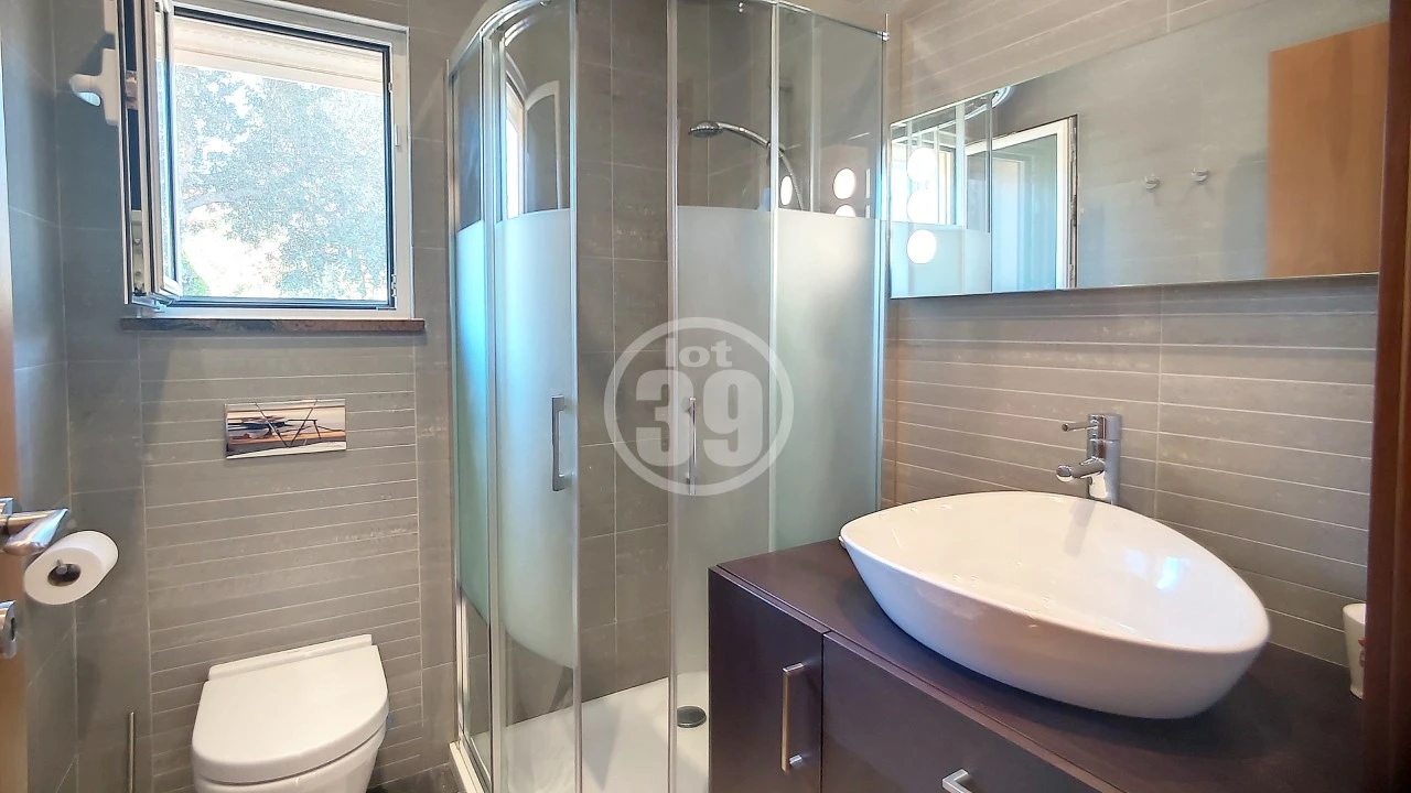 Moradia T4 para Venda em Lagos (São Sebastião e Santa Maria) Foto 28