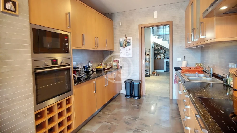 Moradia T4 para Venda em Lagos (São Sebastião e Santa Maria) Foto 6