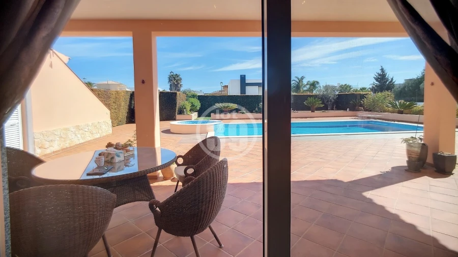 Moradia T4 para Venda em Lagos (São Sebastião e Santa Maria) Foto 12