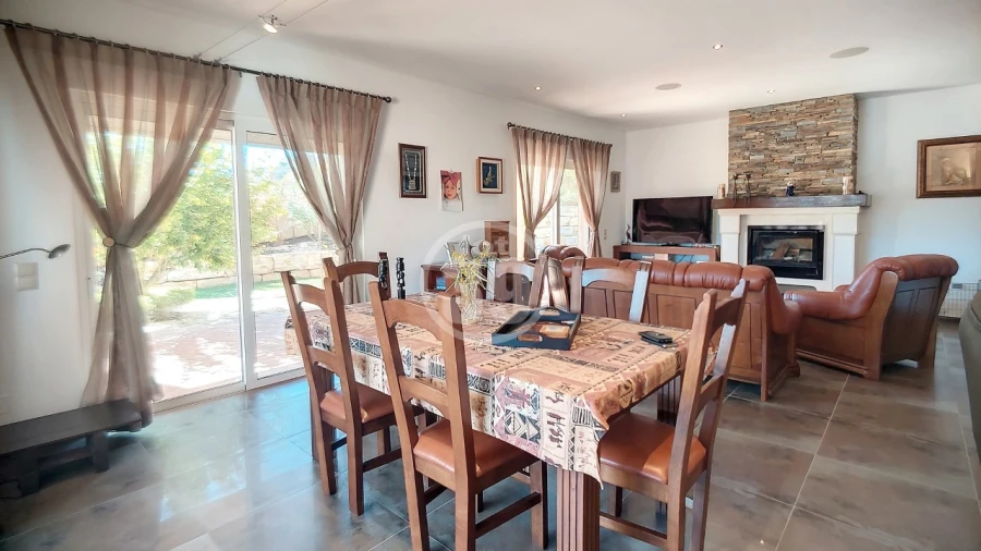 Moradia T4 para Venda em Lagos (São Sebastião e Santa Maria) Foto 13