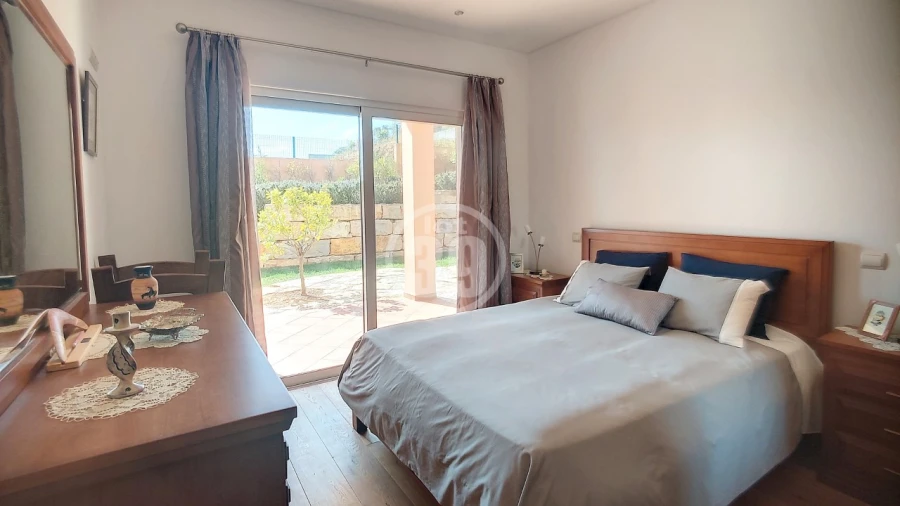 Moradia T4 para Venda em Lagos (São Sebastião e Santa Maria) Foto 16