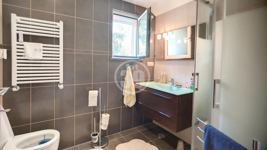 Moradia T4 para Venda em Lagos (São Sebastião e Santa Maria) Foto 19