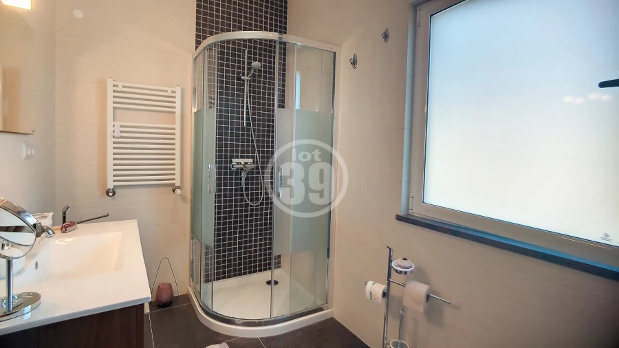 Moradia T4 para Venda em Lagos (São Sebastião e Santa Maria) Foto 24