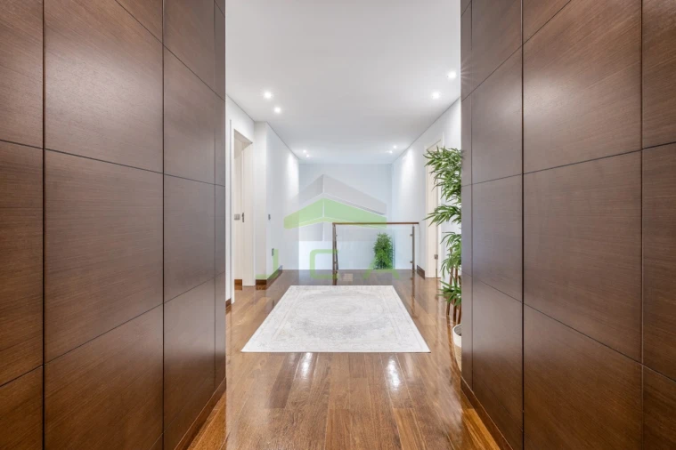 Moradia T4 para Venda em Leiria, Pousos, Barreira e Cortes Foto 33